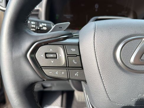 Certified 2025 Lexus LX 700h Overtrail AWD/4WD image 22