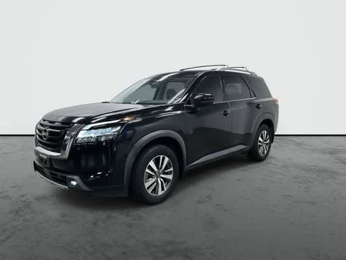 Used 2023 Nissan Pathfinder SL FWD image 8