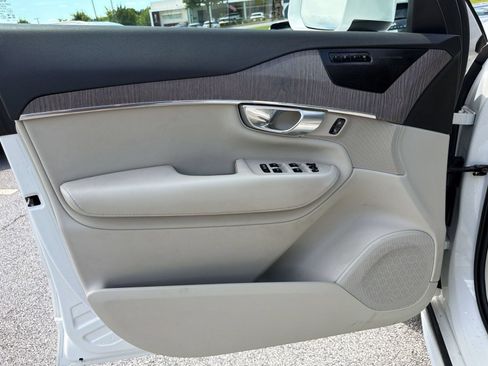 Certified 2023 Volvo XC90 B5 Plus w/ Protection Package Premier AWD/4WD image 26