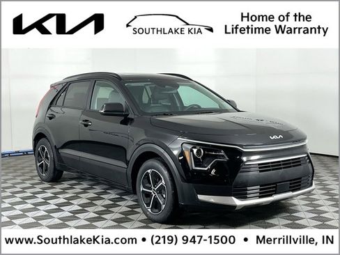 New 2026 Kia Niro EX image 1