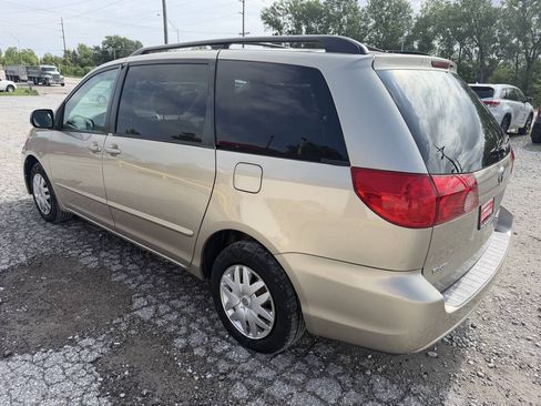 Used 2008 Toyota Sienna LE FWD image 7