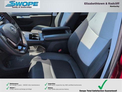 Used 2021 Toyota Sienna XSE w/ XSE Plus Package image 8