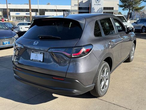 Certified 2026 Honda HR-V LX image 5