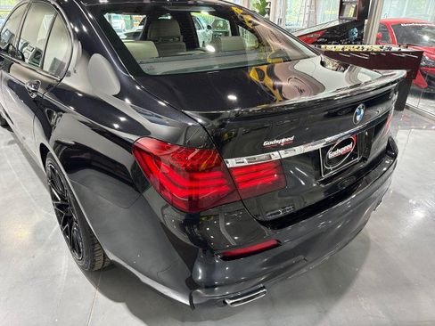 Used 2014 BMW 750i RWD image 42