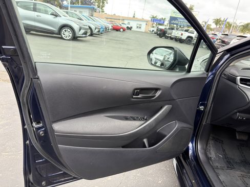 Used 2023 Toyota Corolla LE FWD image 22
