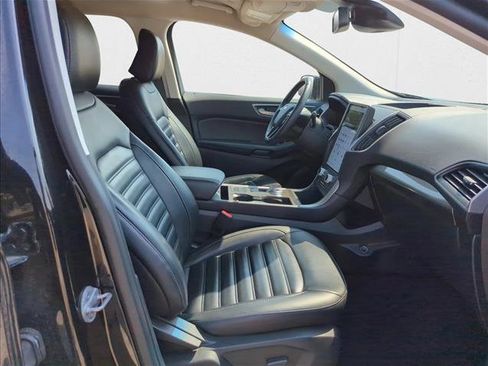 Used 2024 Ford Edge SEL image 20