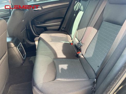 Used 2021 Chrysler 300 Touring image 47