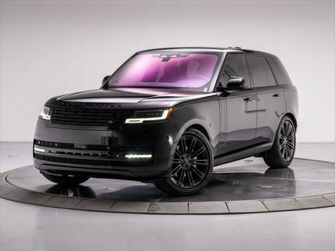 Used 2023 Land Rover Range Rover SE AWD/4WD image 1