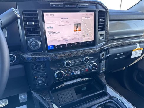 Used 2024 Ford F250 Lariat w/ Lariat Ultimate Package image 46