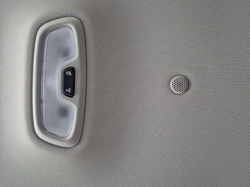 Used 2025 Chevrolet Trax ACTIV w/ Driver Confidence Package image 48