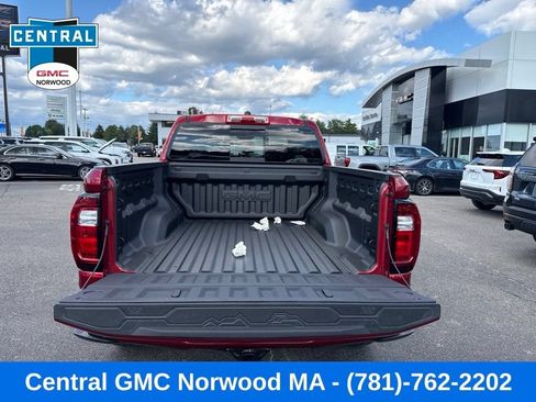 New 2026 GMC Canyon Denali AWD/4WD image 10