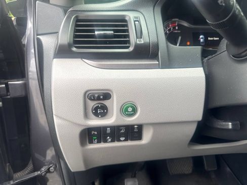 Used 2022 Honda Ridgeline RTL-E image 17