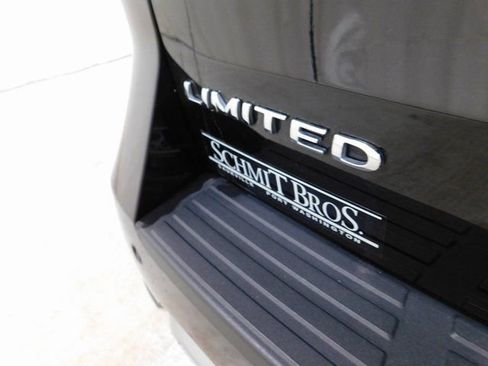 Used 2024 Ford Expedition Max Limited image 14