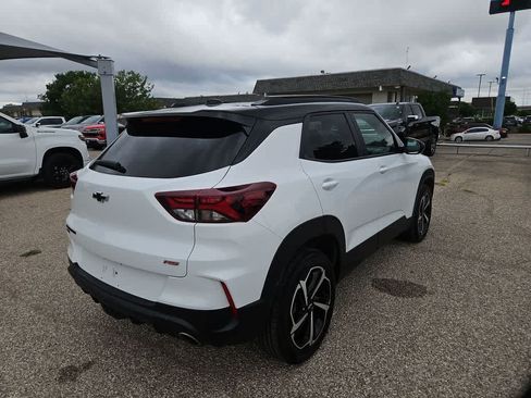 Used 2023 Chevrolet TrailBlazer RS AWD/4WD image 8