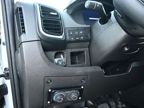 Used 2025 RAM ProMaster 1500 w/ Quick Order Package 22G SLT image 21