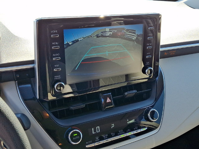 Used 2021 Toyota Corolla LE FWD image 17