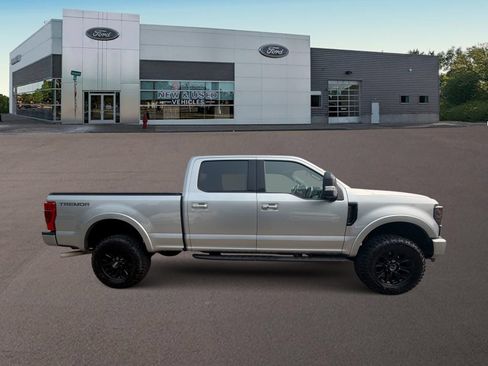 Used 2022 Ford F250 Lariat w/ Tremor Off-Road Package AWD/4WD image 12