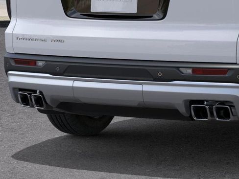 New 2026 Chevrolet Traverse LT w/ LPO, Floor Liner Package image 14