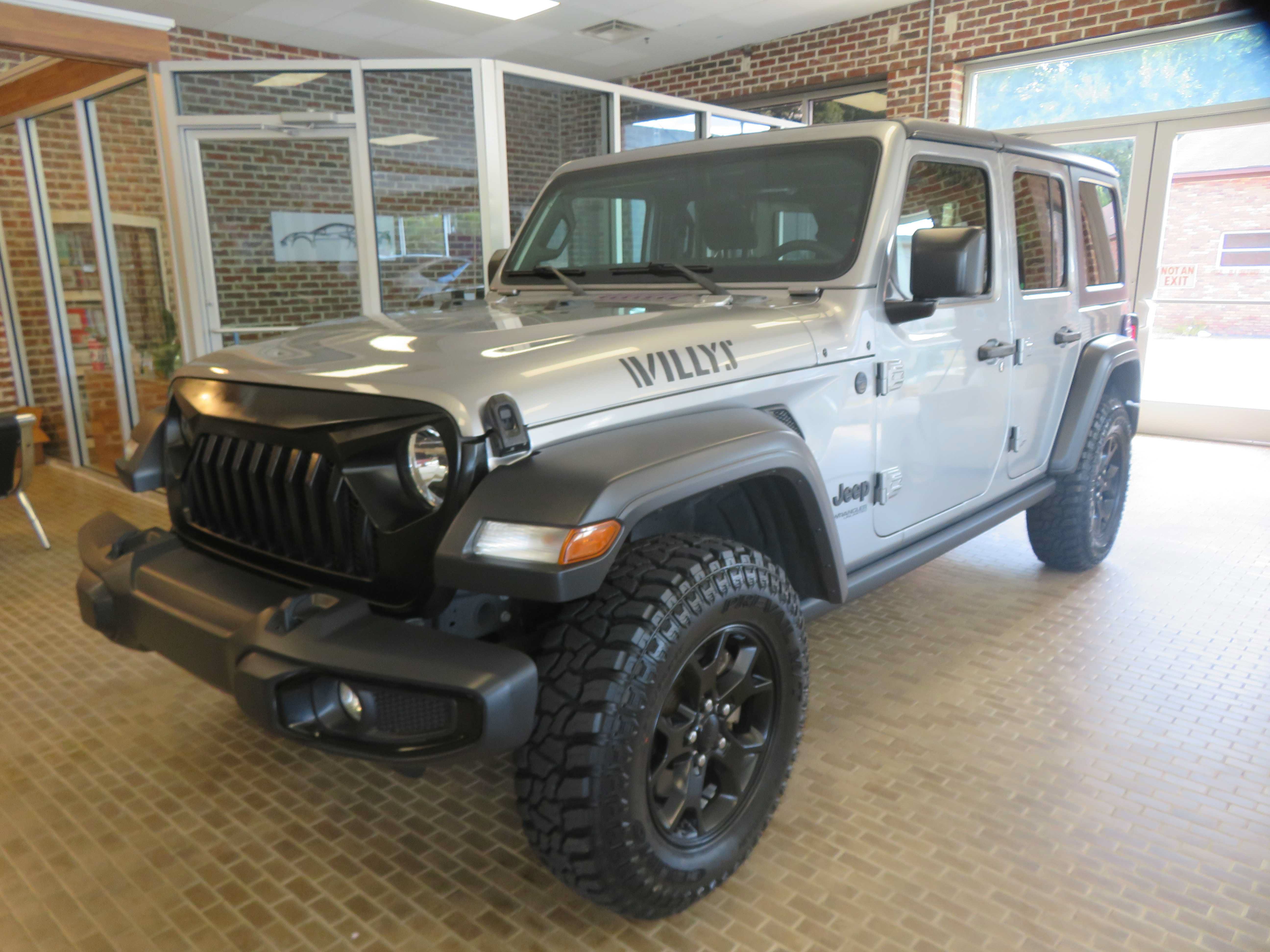 Used 2020 Jeep Wrangler Unlimited Sport AWD/4WD image 1