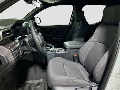 New 2026 Toyota Tacoma SR5 AWD/4WD image 17