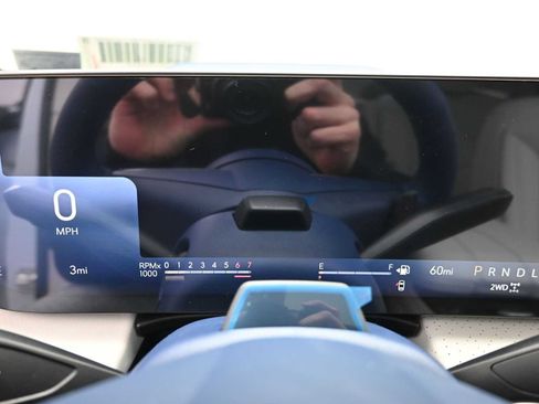 New 2026 Buick Enclave Avenir w/ Super Cruise Package image 13