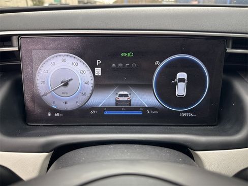 Used 2022 Hyundai Tucson Limited image 17