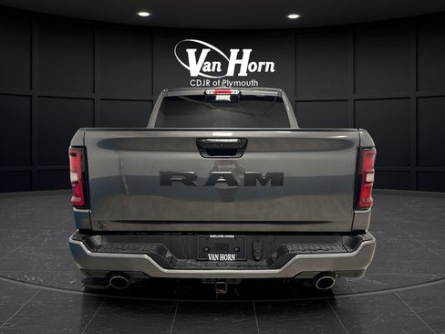 Used 2025 RAM 1500 Big Horn AWD/4WD image 6
