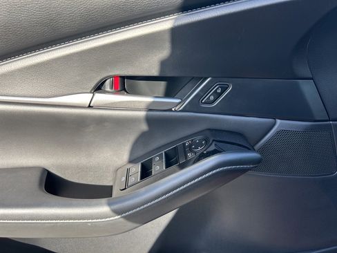 Certified 2024 MAZDA CX-30 AWD 2.5 S w/ Select Sport Pkg image 17