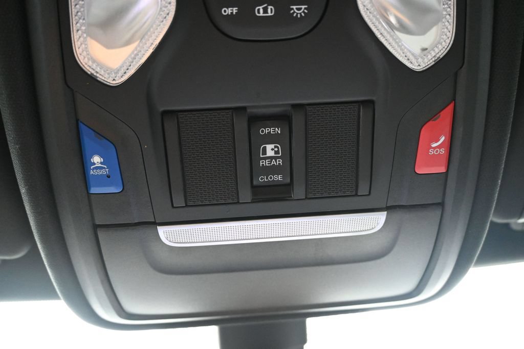 Used 2022 RAM 1500 Big Horn AWD/4WD image 19