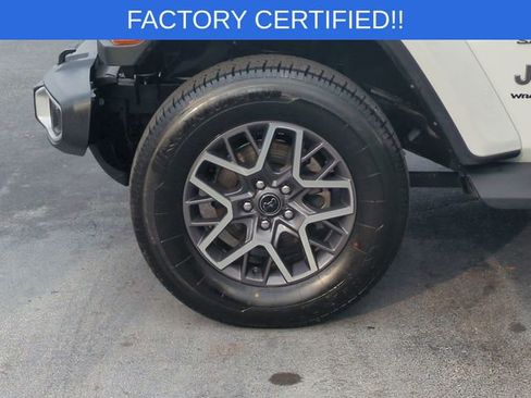 Certified 2024 Jeep Wrangler Unlimited Sahara image 10