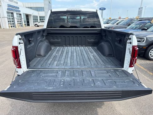 Used 2018 Ford F150 Raptor w/ Equipment Group 802A Luxury AWD/4WD image 6