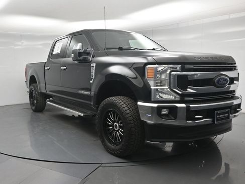 Used 2022 Ford F250 XLT w/ XLT Premium Package AWD/4WD image 41