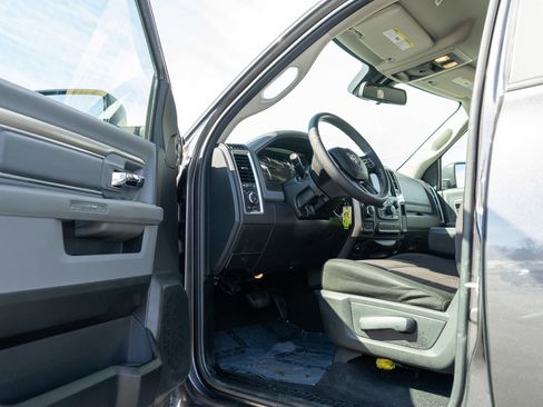 Used 2020 RAM 1500 Classic Warlock w/ Electronics Group image 13