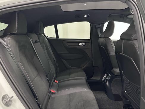Used 2023 Volvo C40 P8 Recharge Ultimate w/ Protection Package Premier AWD/4WD image 20