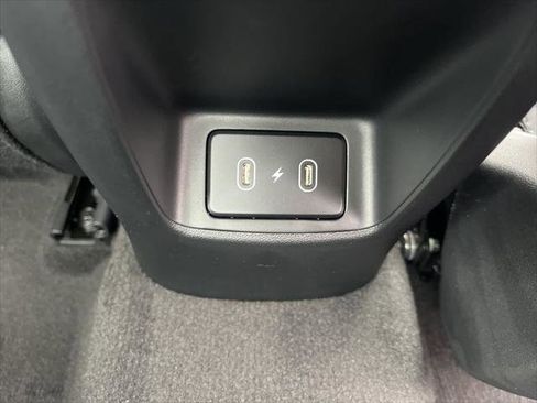 Used 2025 Hyundai Elantra SE image 22