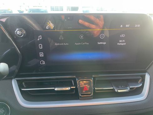 Used 2025 Chevrolet TrailBlazer LT image 21