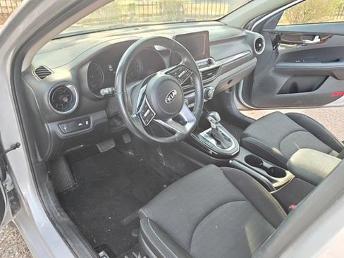 Used 2019 Kia Forte S FWD image 17