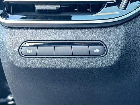 Used 2026 INFINITI QX60 Sport w/ Dark Cargo Package image 11