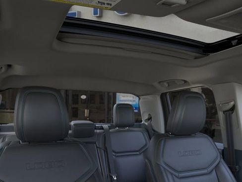 New 2026 Ford Maverick Lobo AWD/4WD image 12