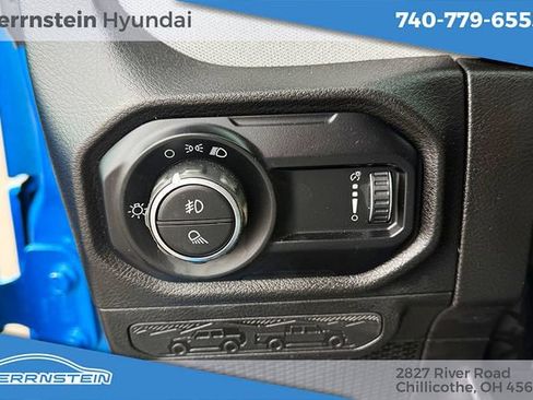 Used 2024 Jeep Gladiator Sport AWD/4WD image 14