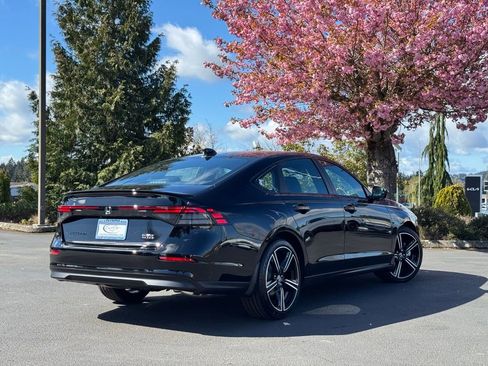 New 2026 Honda Accord Sport image 18