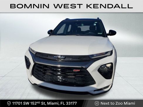 Used 2021 Chevrolet TrailBlazer RS w/ Sun and Liftgate Package image 2