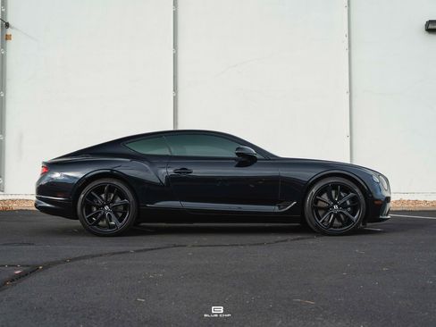 Used 2022 Bentley Continental GT image 6