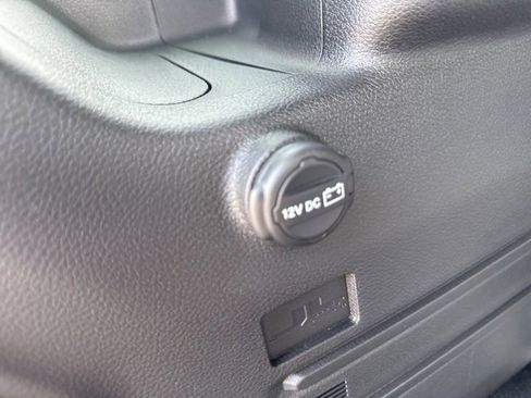 Used 2025 Jeep Wrangler Unlimited Rubicon 392 image 6