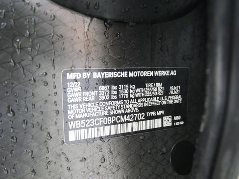 Used 2023 BMW iX xDrive50 w/ Sport Package AWD/4WD image 27