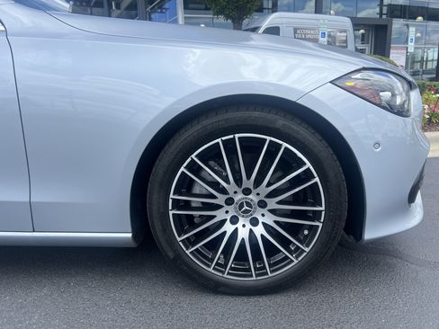 Used 2022 Mercedes-Benz C 300 4MATIC Sedan w/ Exclusive Trim Package image 11