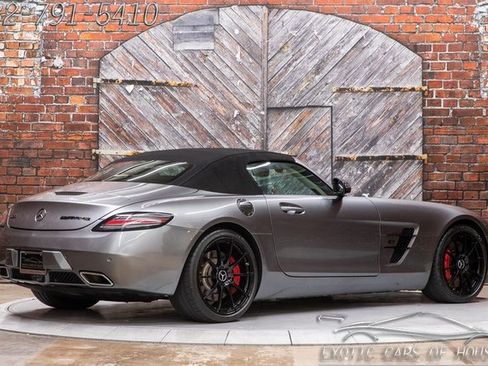 Used 2014 Mercedes-Benz SLS AMG GT Roadster w/ Designo Style Package image 8