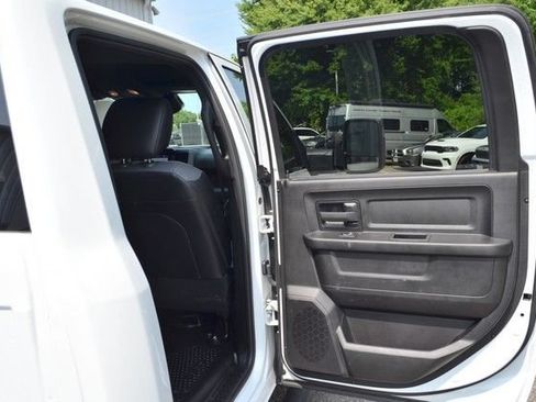 Used 2024 RAM 5500 Tradesman w/ Safety Group AWD/4WD image 30