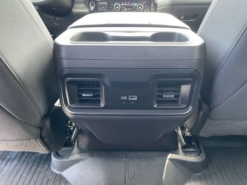 Used 2024 Chevrolet Silverado 1500 LT Trail Boss w/ Convenience Package II AWD/4WD image 27