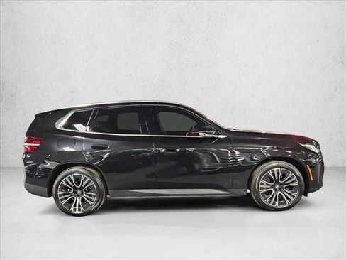 Certified 2025 BMW X3 xDrive30i w/ Premium Package image 4